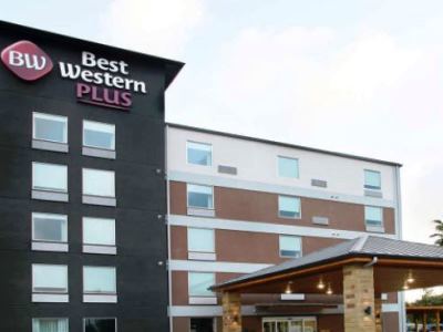 Western Downtown North Hotel 3*